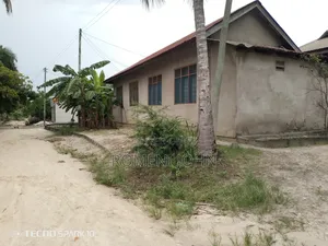 15bdrm Apartment in Tanzania Daresalaam, Ukonga for sale