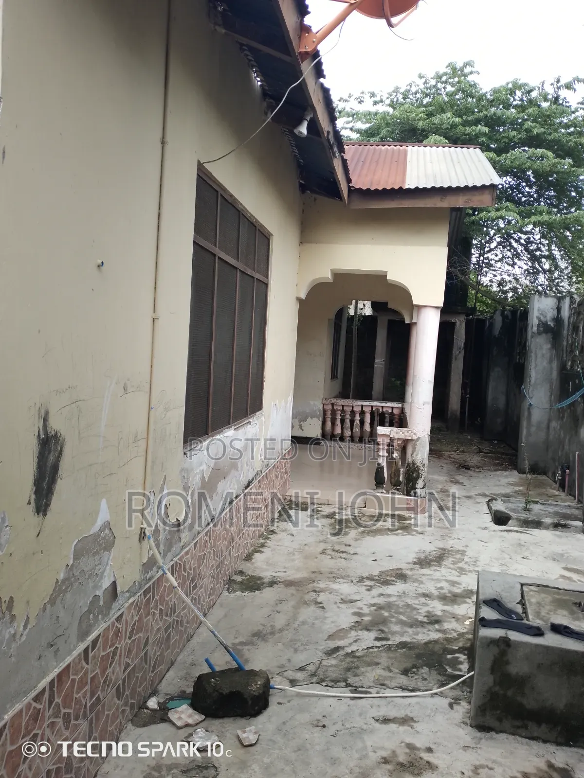 15bdrm Apartment in Tanzania Daresalaam, Ukonga for sale
