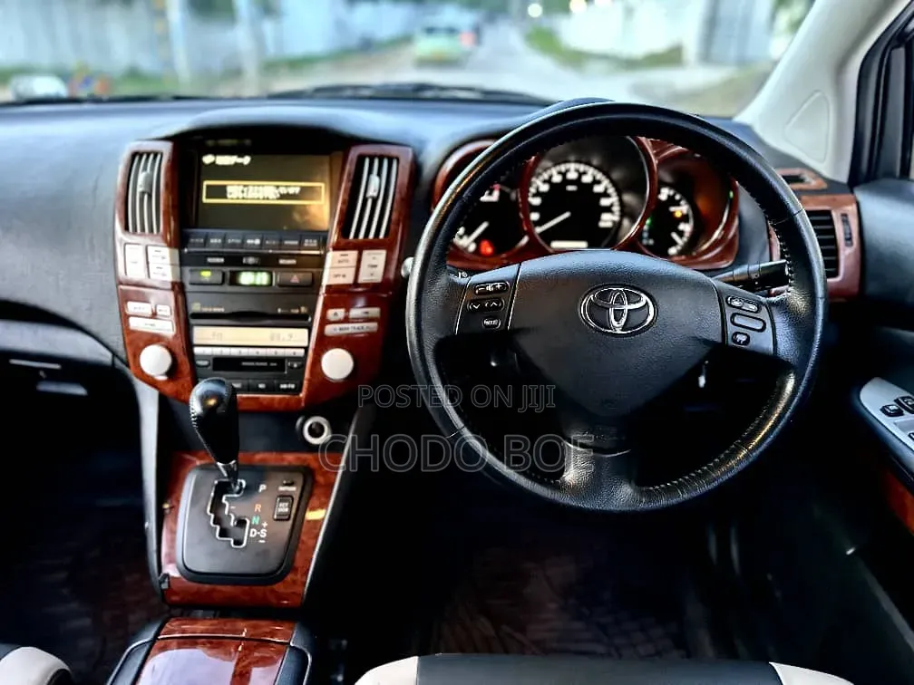 Toyota Harrier 2006 Pearl
