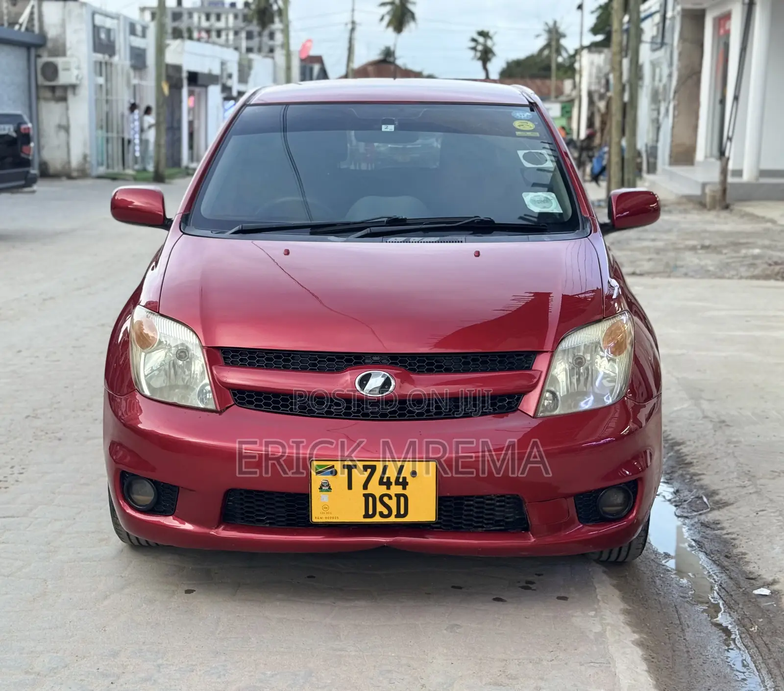 Toyota IST 2006 Red