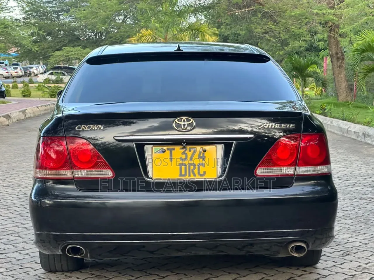 Toyota Crown Royale 2005 Black