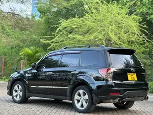 Subaru Forester 2010 Black
