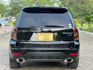 Subaru Forester 2010 Black
