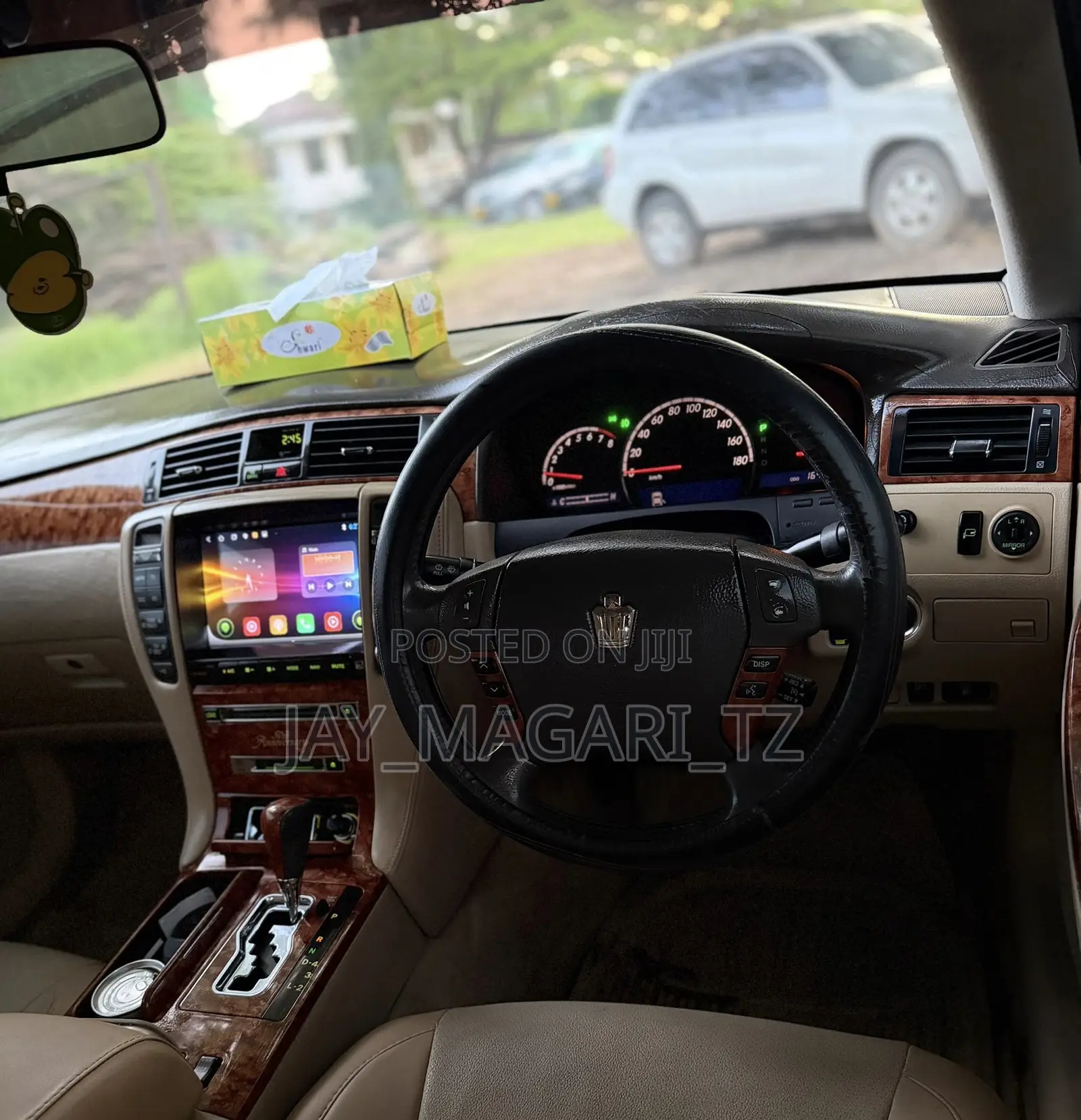 Toyota Crown 2004 White