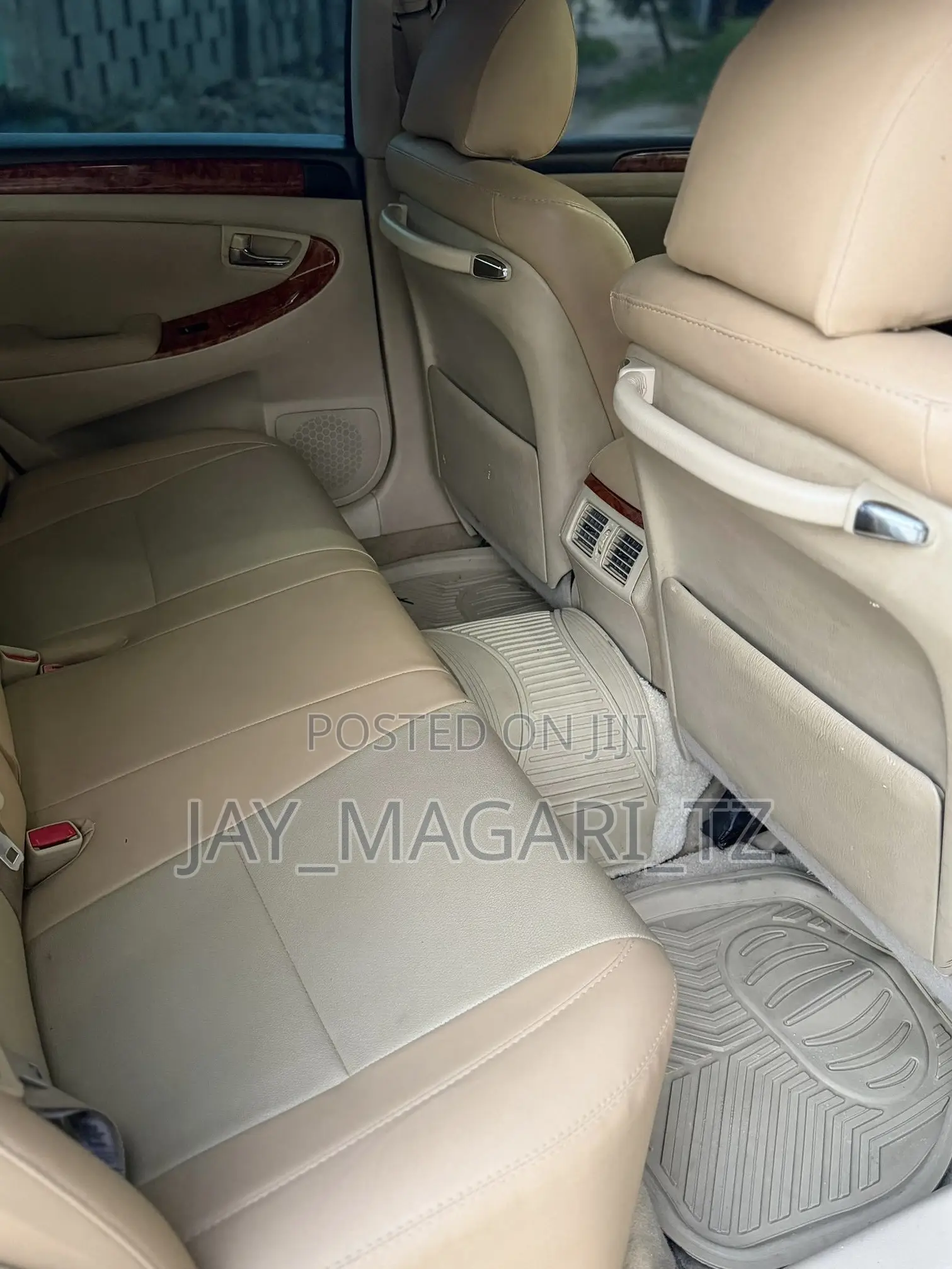 Toyota Crown 2004 White