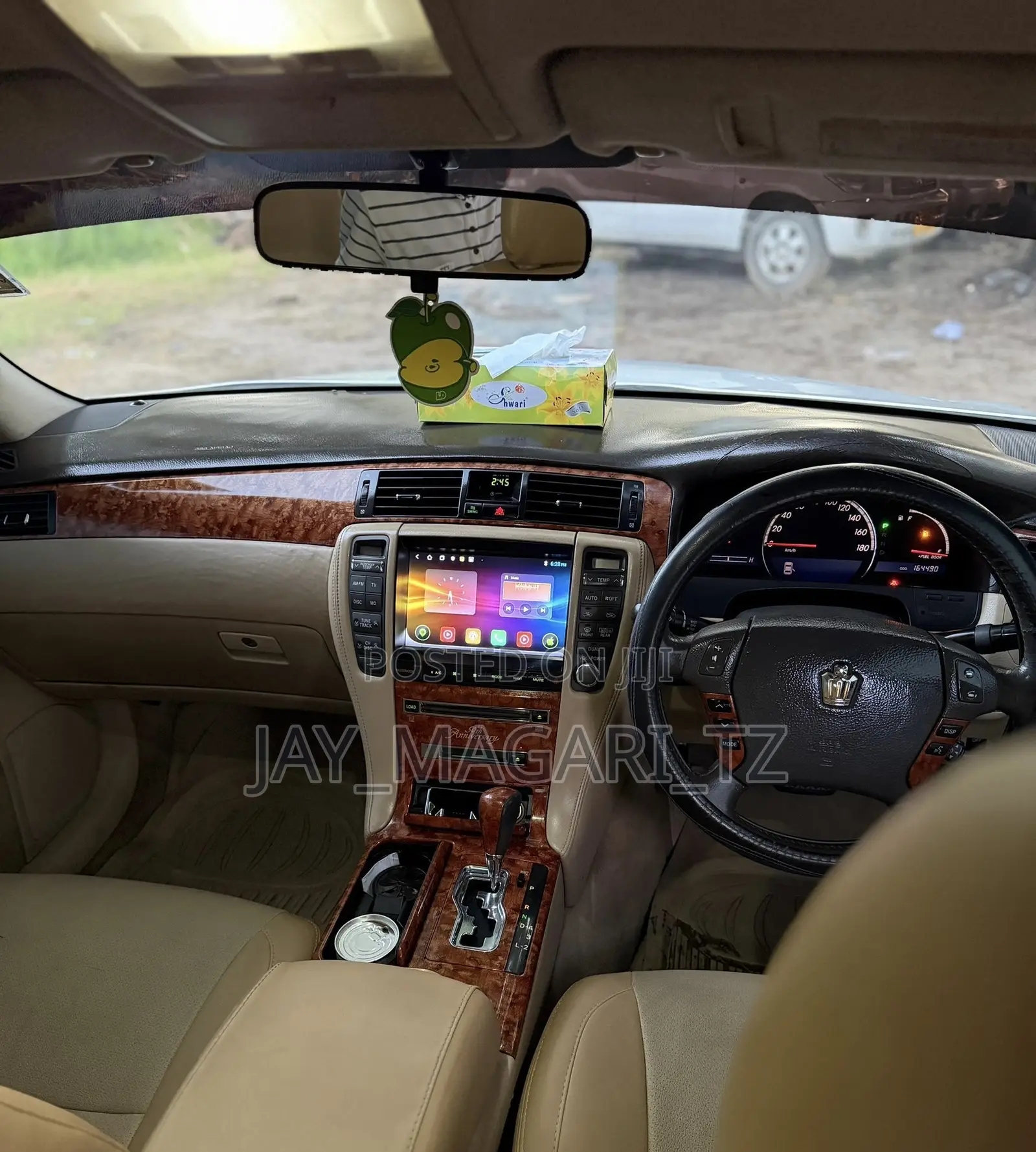 Toyota Crown 2004 White