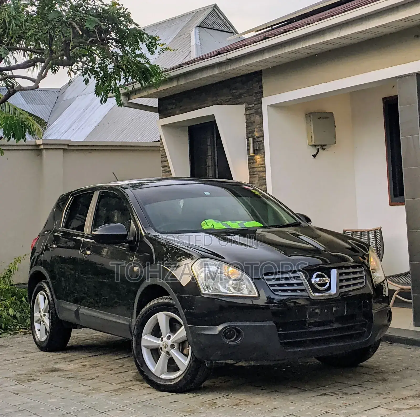 Nissan Dualis 2008 Black