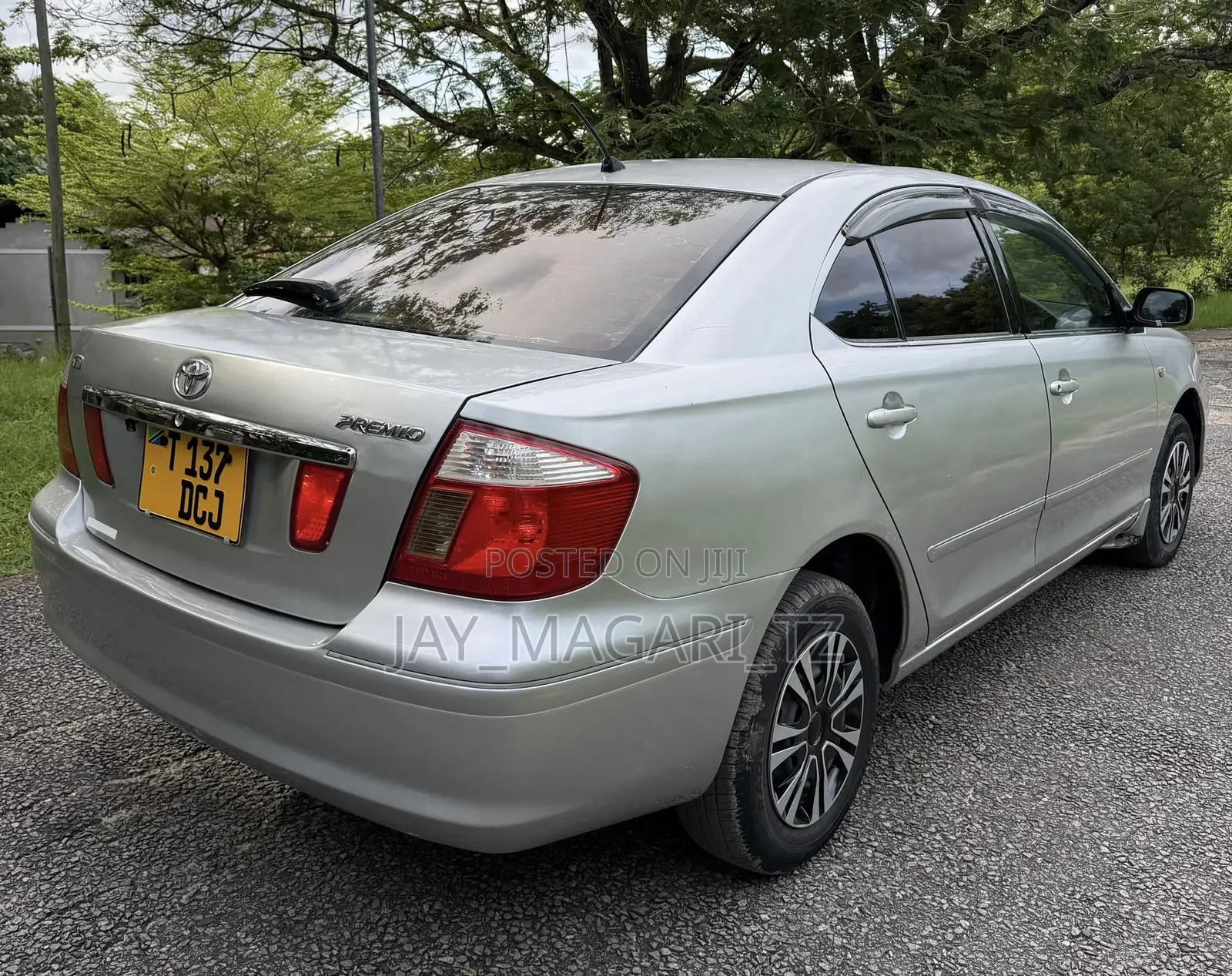 Toyota Premio 2004 Silver
