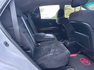 Toyota Harrier 2006 White