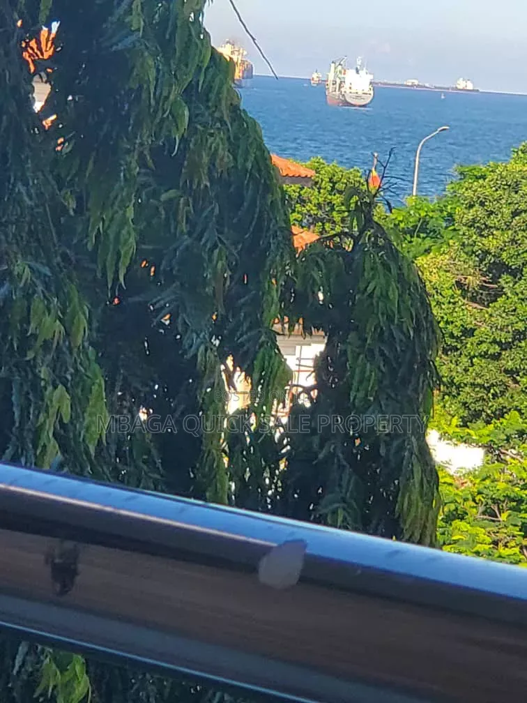 Furnished 3bdrm Villa in Oyster Bay for rent