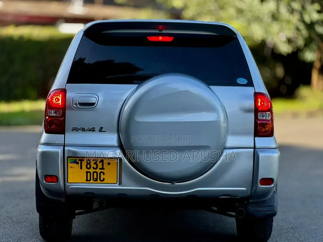 Toyota RAV4 2005 Silver
