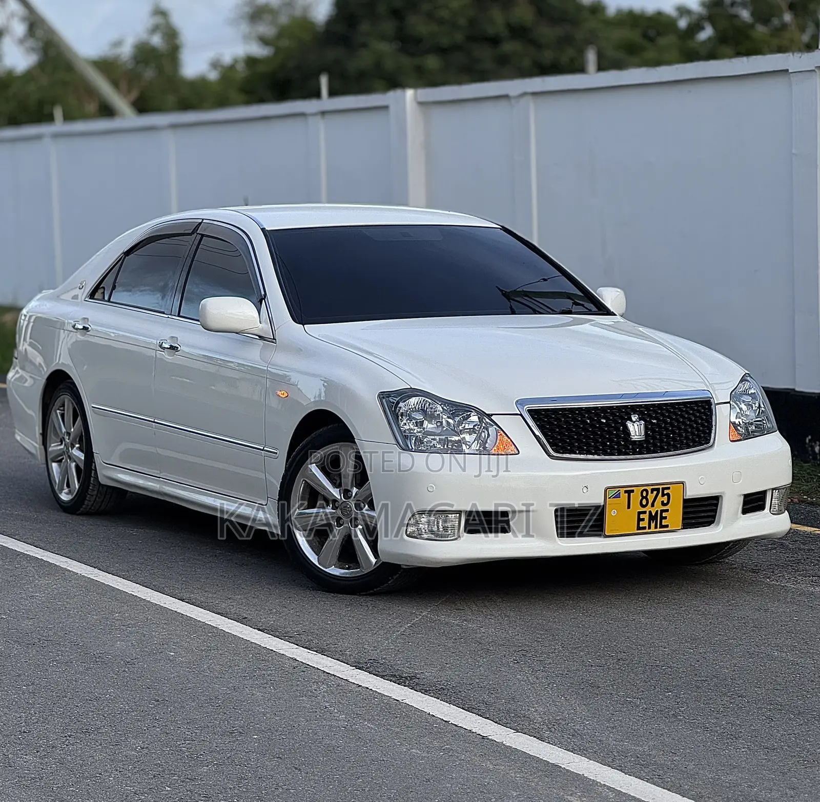 Toyota Crown 2006 Pearl
