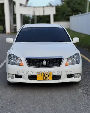 Toyota Crown 2006 Pearl