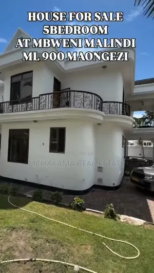 5bdrm Block of Flats in Mchakama Real Estate, Mbweni for sale