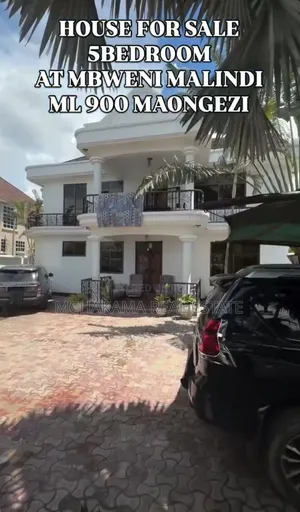 5bdrm Block of Flats in Mchakama Real Estate, Mbweni for sale
