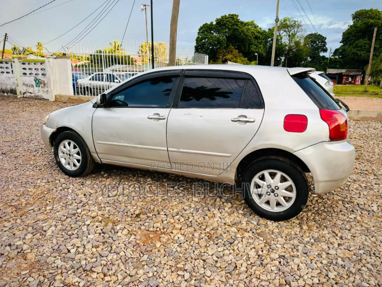 Toyota Corolla RunX 2004 Silver