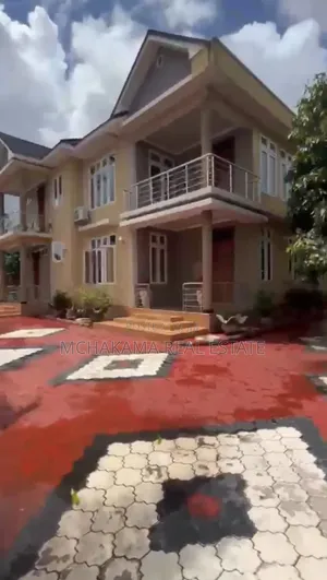 5bdrm Block of Flats in Mchakama Real Estate, Kigamboni for sale