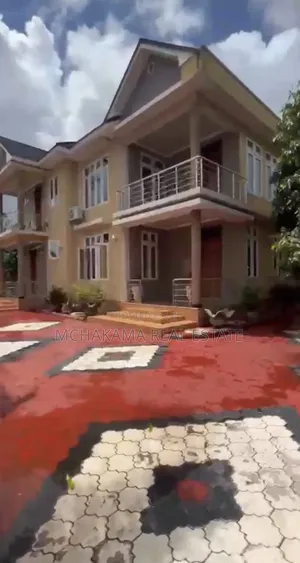 5bdrm Block of Flats in Mchakama Real Estate, Kigamboni for sale