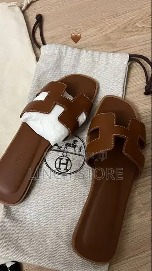 Original Hermes Slippers(Full Boxed)
