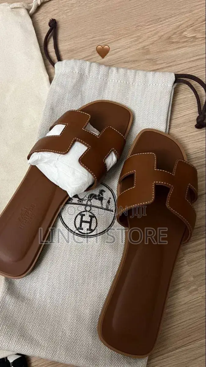 Original Hermes Slippers(Full Boxed)