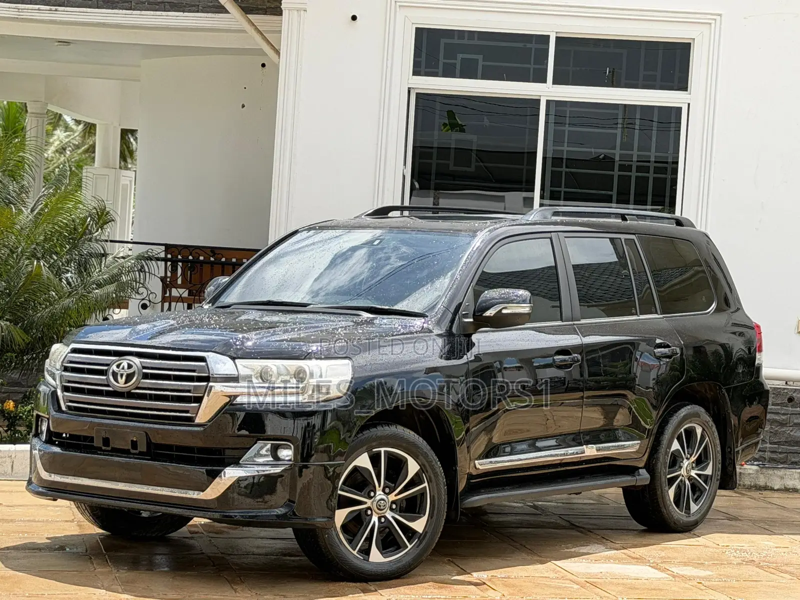 Toyota Land Cruiser 2013 Black