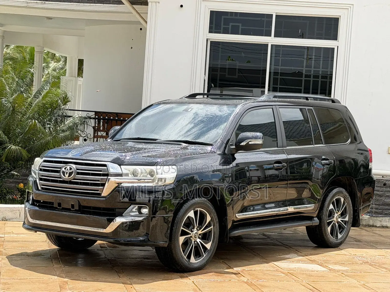 Toyota Land Cruiser 2013 Black