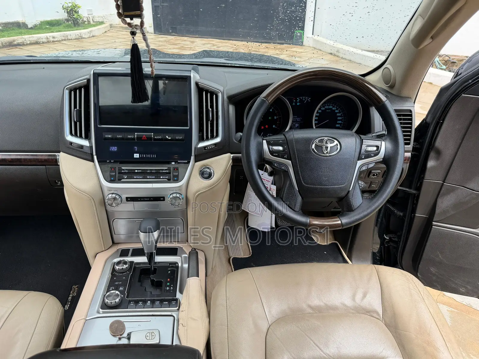 Toyota Land Cruiser 2013 Black