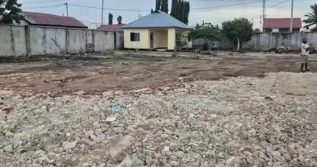 Yard for Sale at Mtoni Kwa Azizi Ally