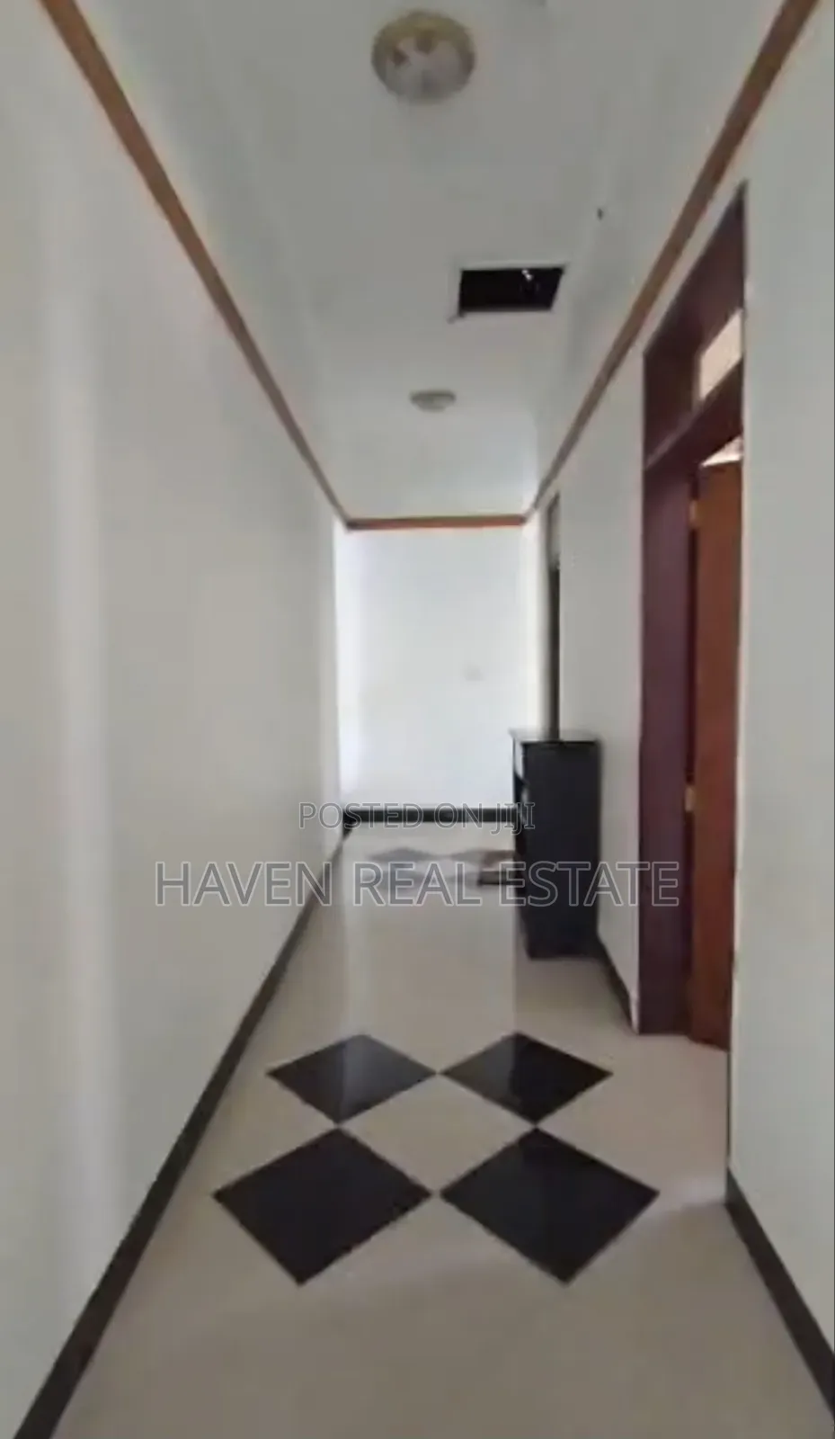 7bdrm House in Mbezi for sale