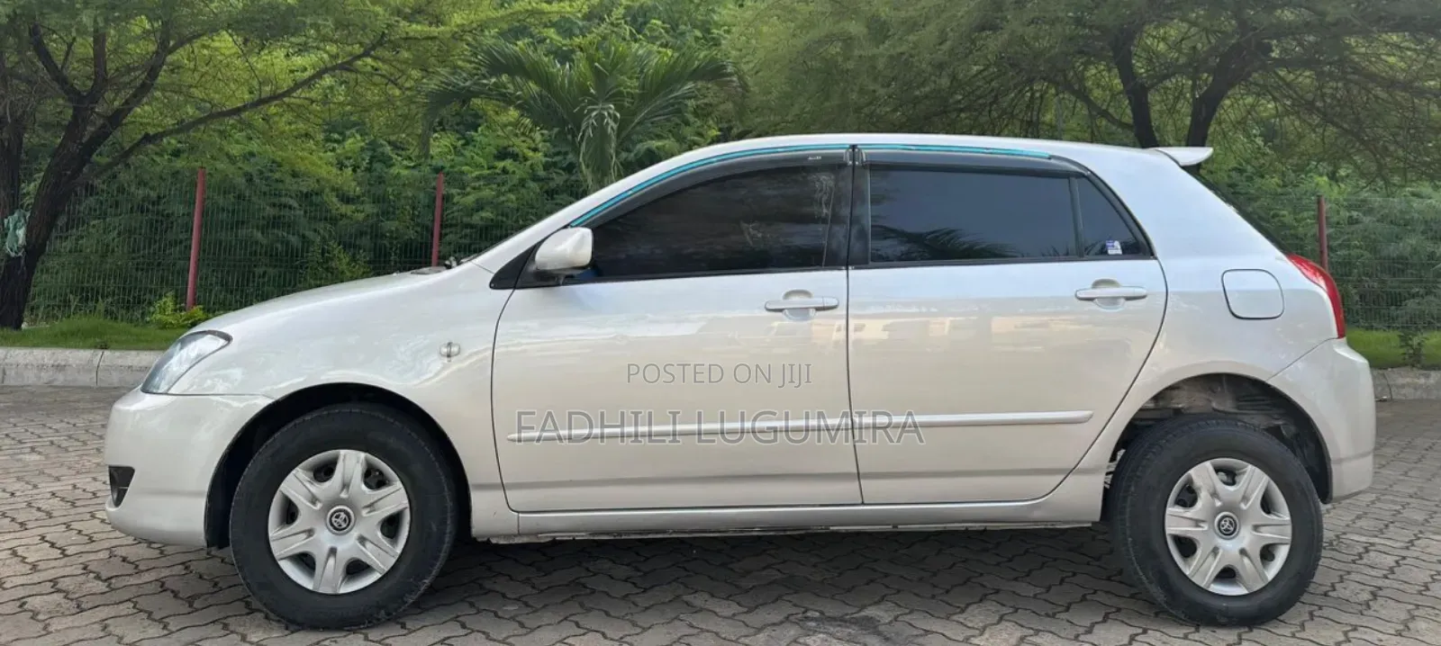 Toyota Corolla RunX 2005 Silver