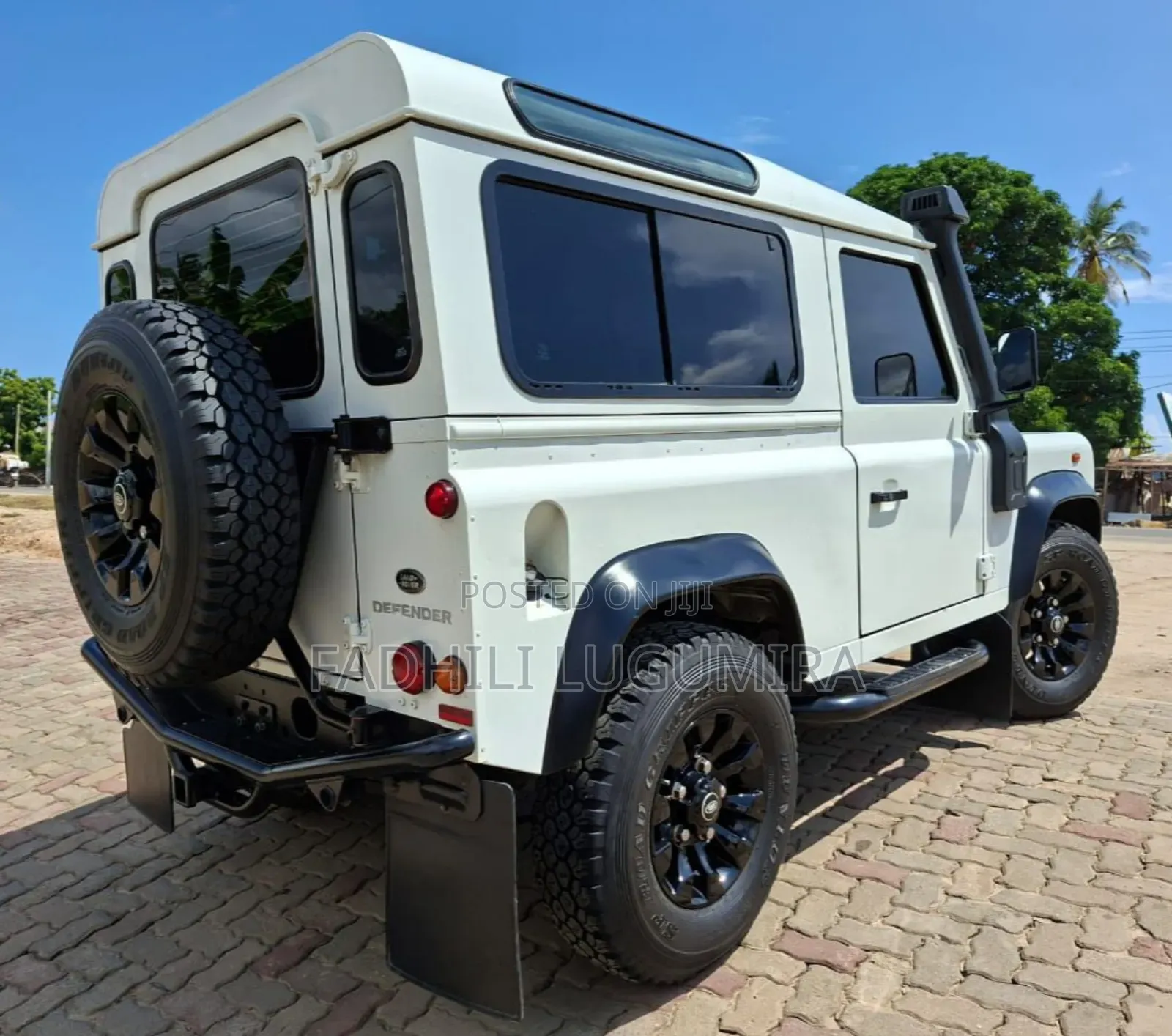 Land Rover Defender 2015 White