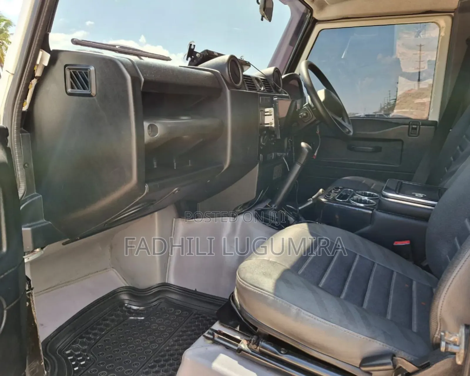 Land Rover Defender 2015 White
