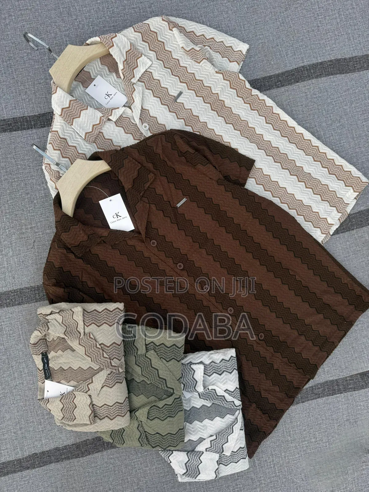 Shirts Za Mistari
