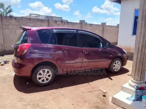 Toyota Corolla Spacio 2004 Maroon