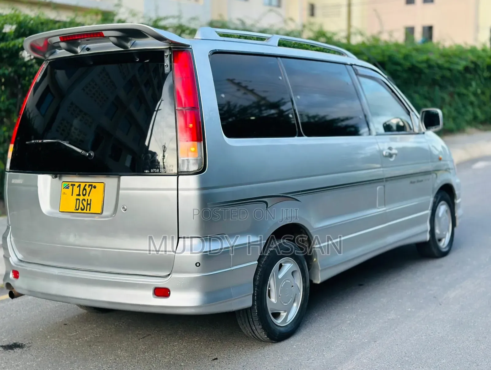 Toyota Noah 2003 Silver
