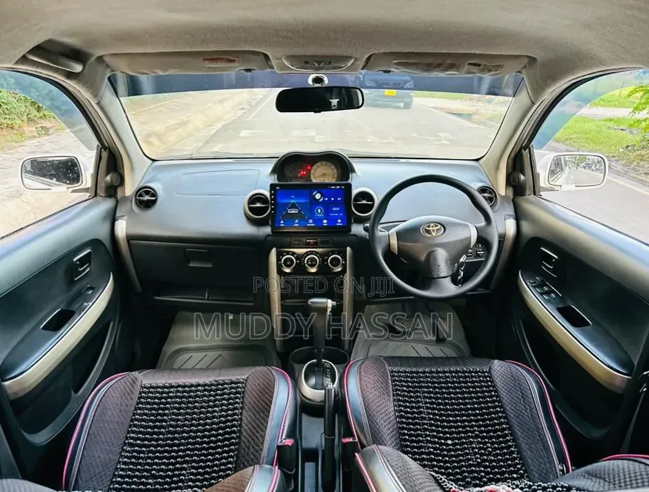 Toyota IST 2003 White