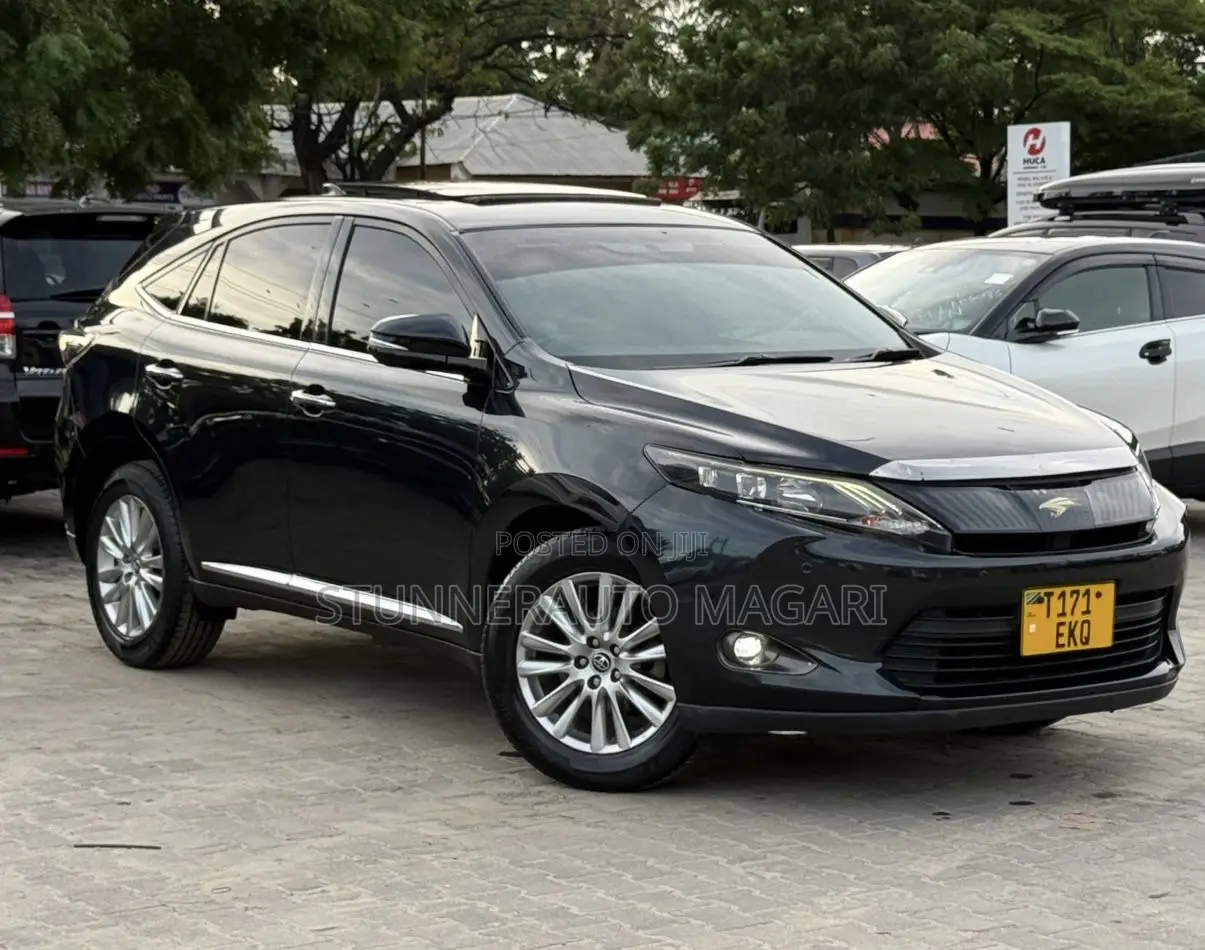 Toyota Harrier 2015 Black