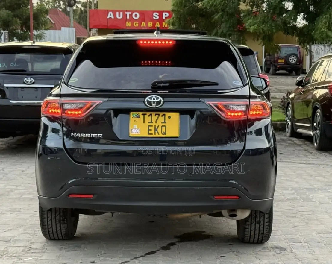 Toyota Harrier 2015 Black