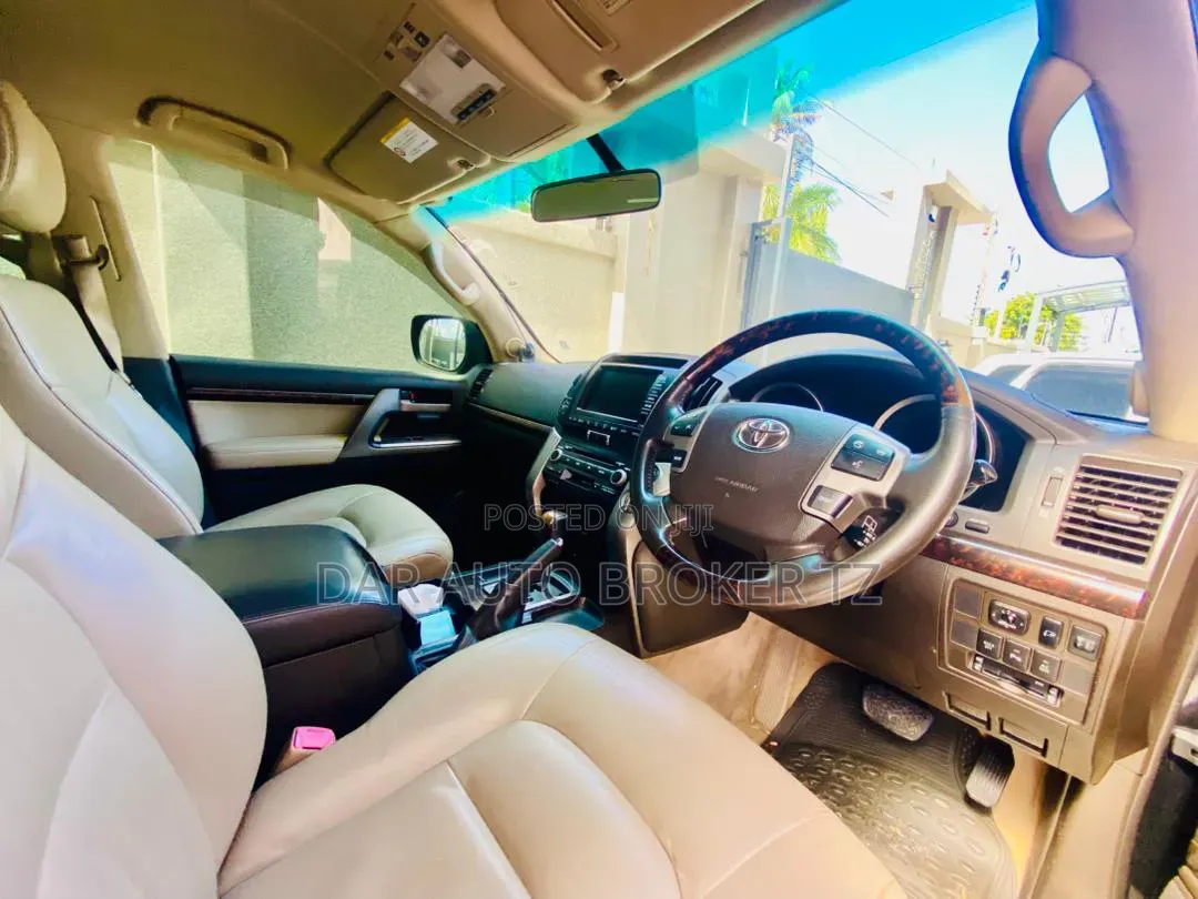 Toyota Land Cruiser 2007 Black