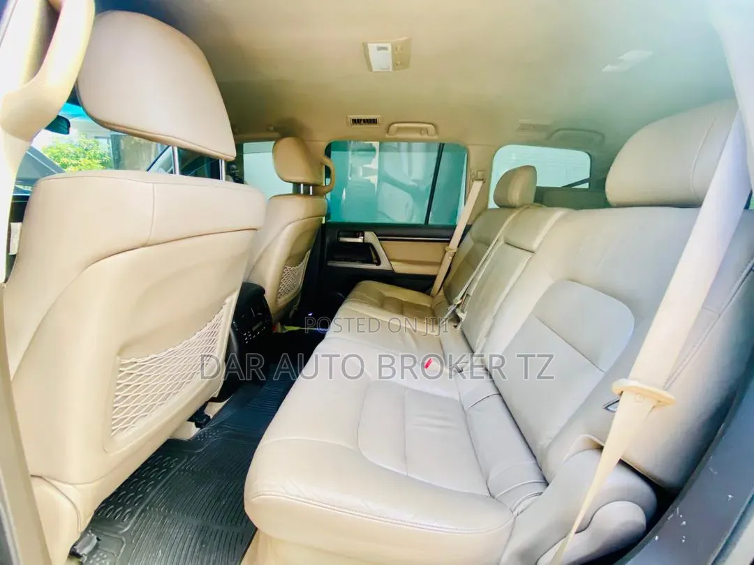 Toyota Land Cruiser 2007 Black