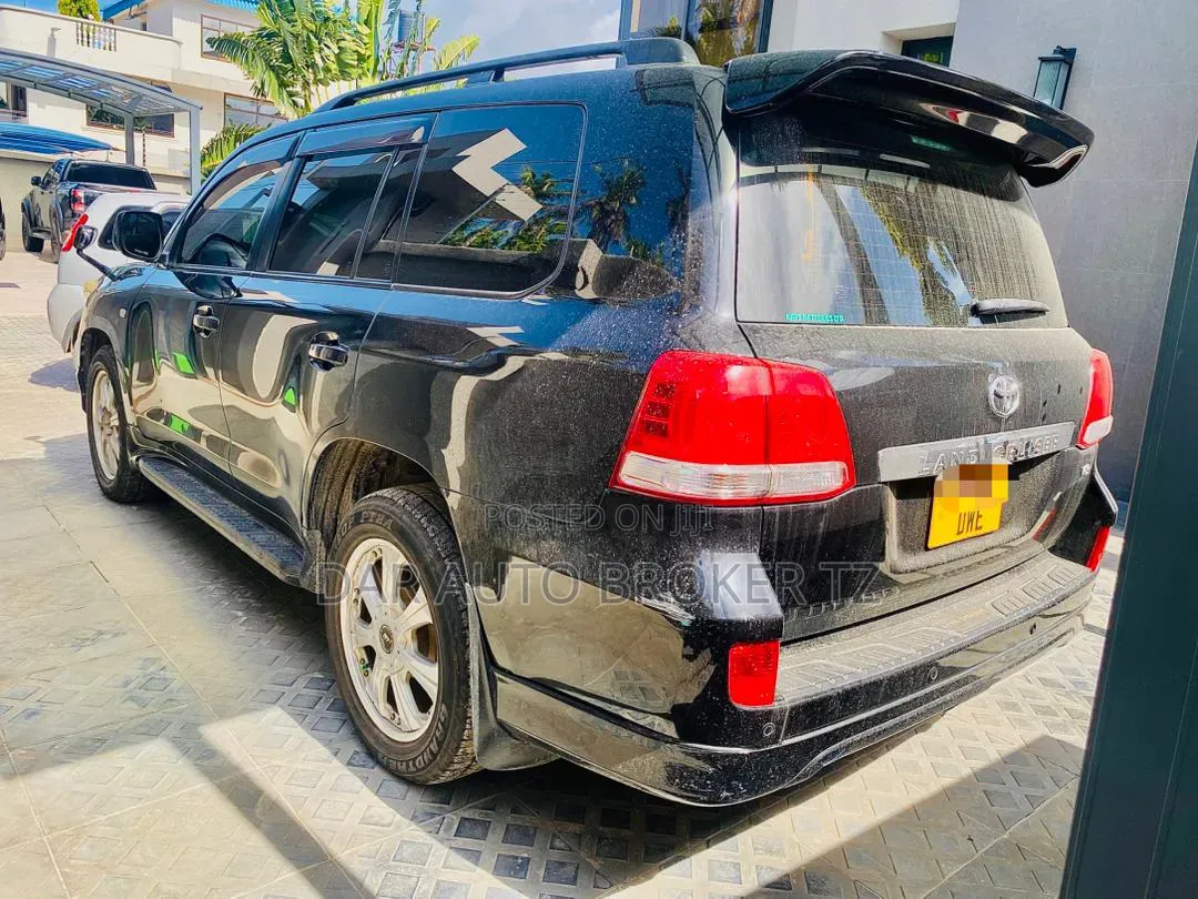Toyota Land Cruiser 2007 Black