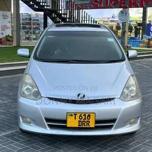 Toyota Wish 2006 Silver