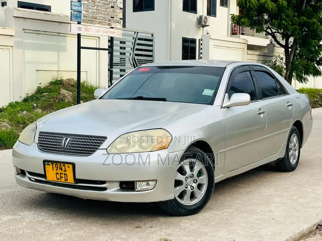 Toyota Mark II 2002 Silver