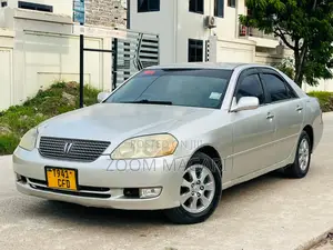 Toyota Mark II 2002 Silver