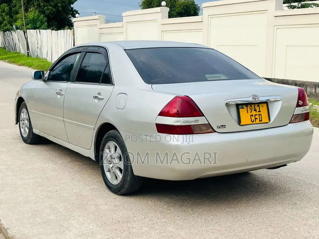 Toyota Mark II 2002 Silver
