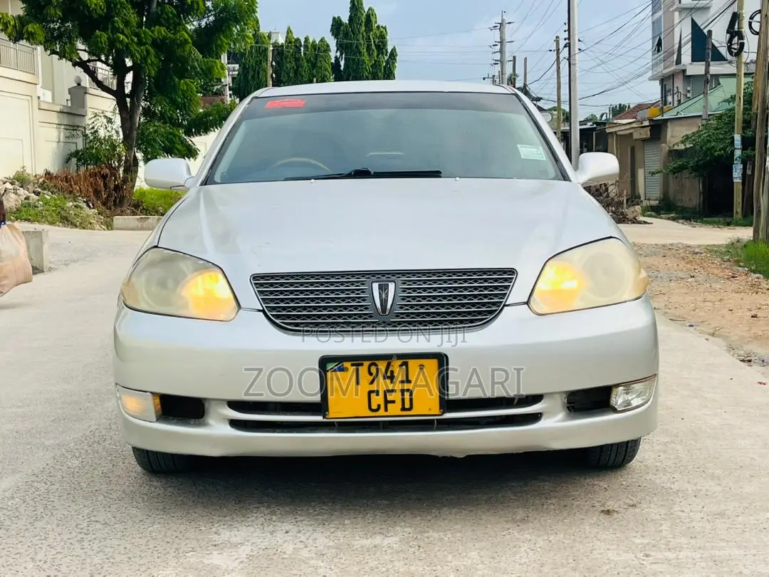 Toyota Mark II 2002 Silver