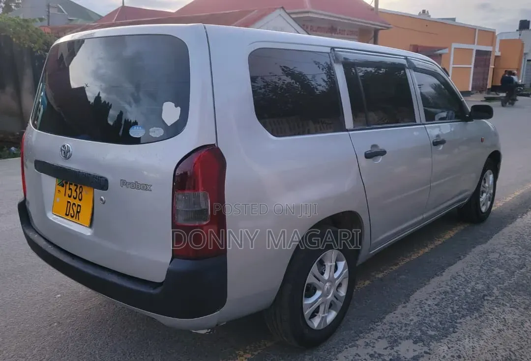 Toyota Probox 2005 Silver