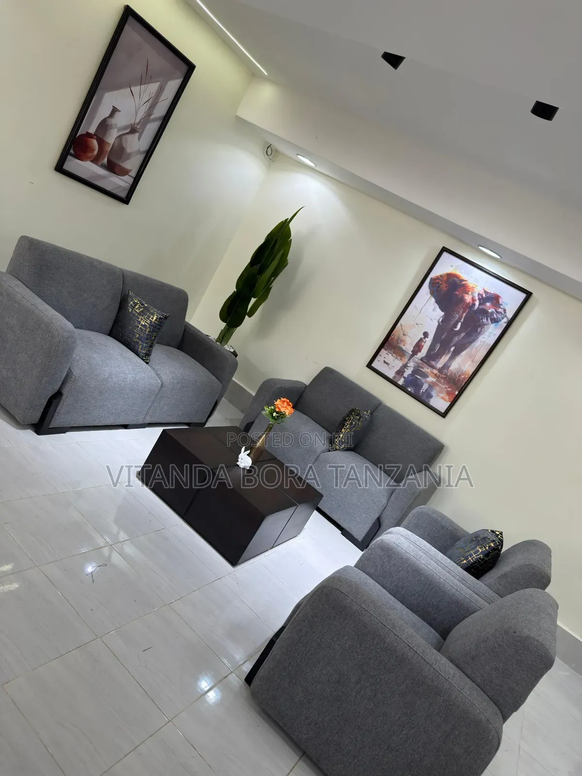 Sofa Nzuri Na Kali