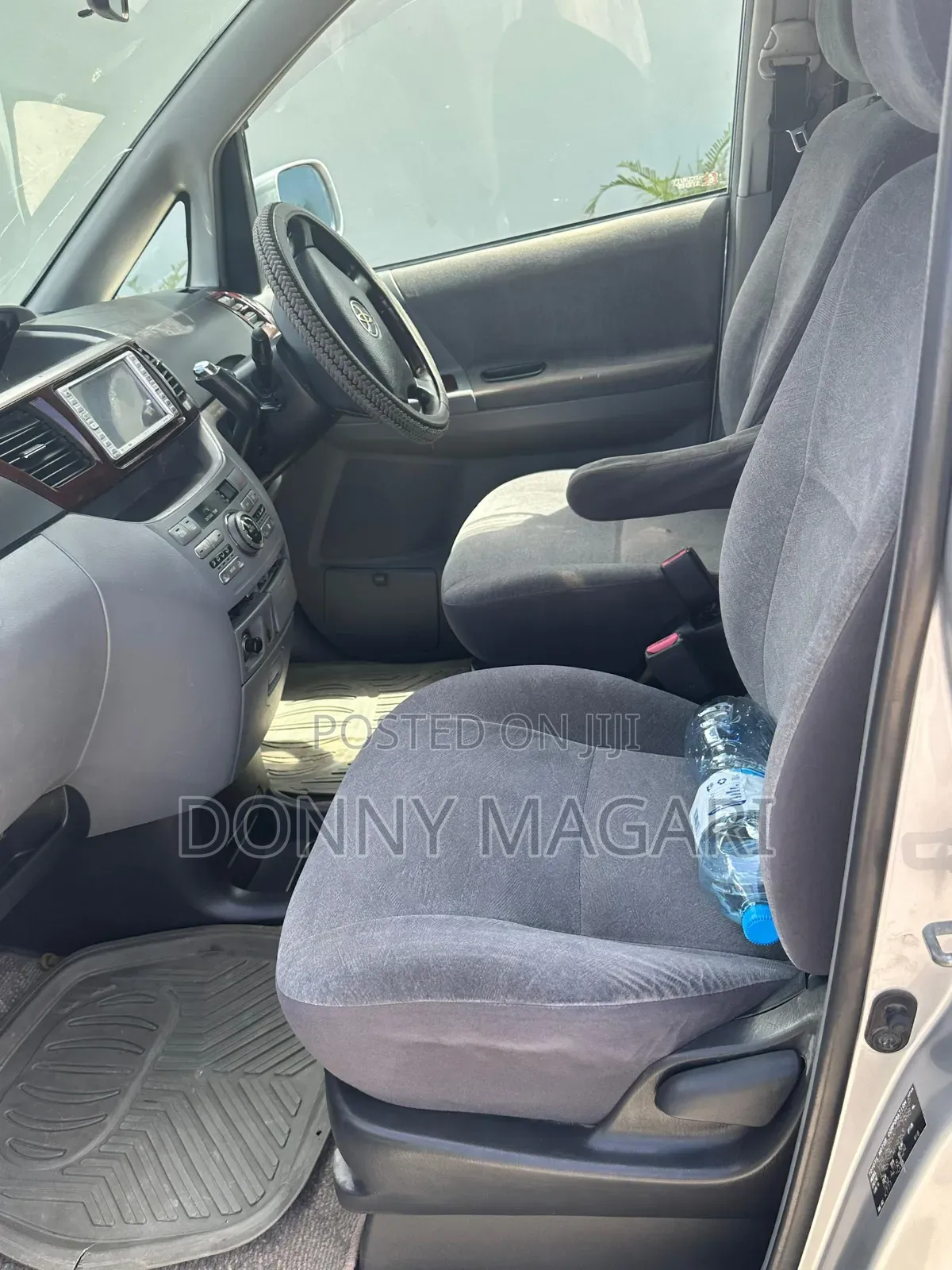 Toyota Noah 2008 Silver