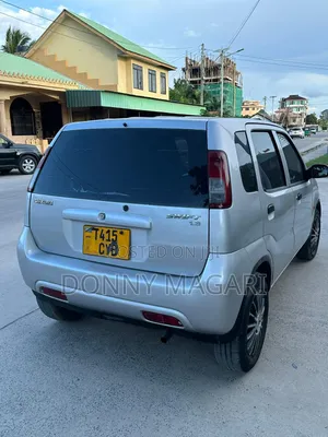 Suzuki Swift 2004 Silver